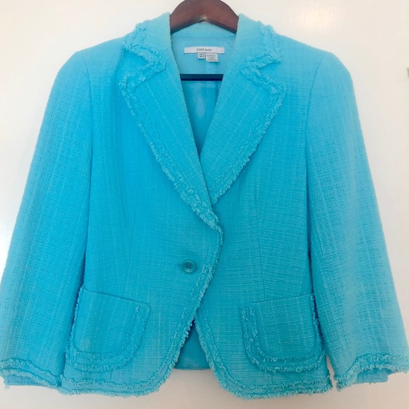 Zara Jackets & Blazers - 💙 Gorgeous ZARA Blazer 💙